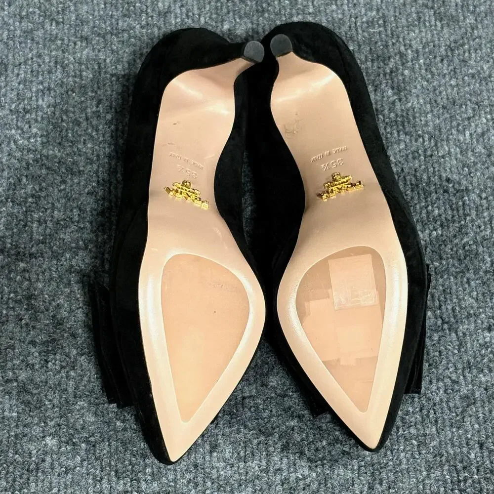 Prada brand style